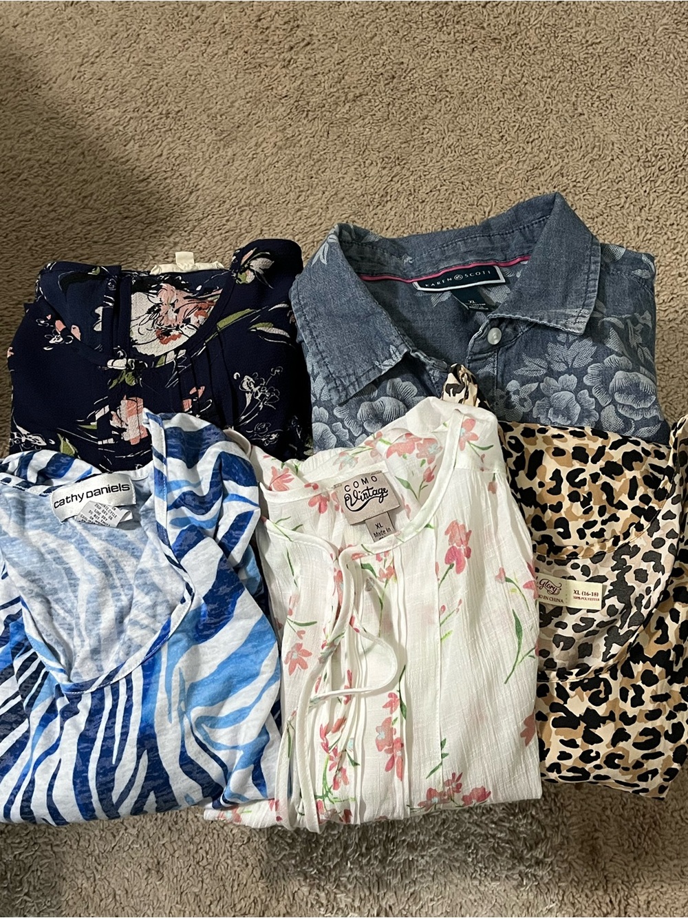 Bundle of 5 XL  Tops